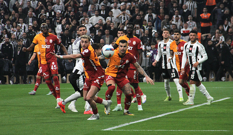 Besiktas JK vs Galatasaray (00:30 &#8211; 30/03) | Xem lại trận đấu
