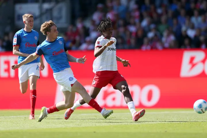 Holstein Kiel vs SC Freiburg (20:30 &#8211; 10/05) | Xem lại trận đấu