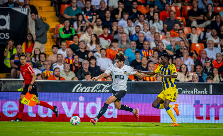 Valencia CF vs Real Oviedo (01:00 &#8211; 01/10) | Xem lại trận đấu